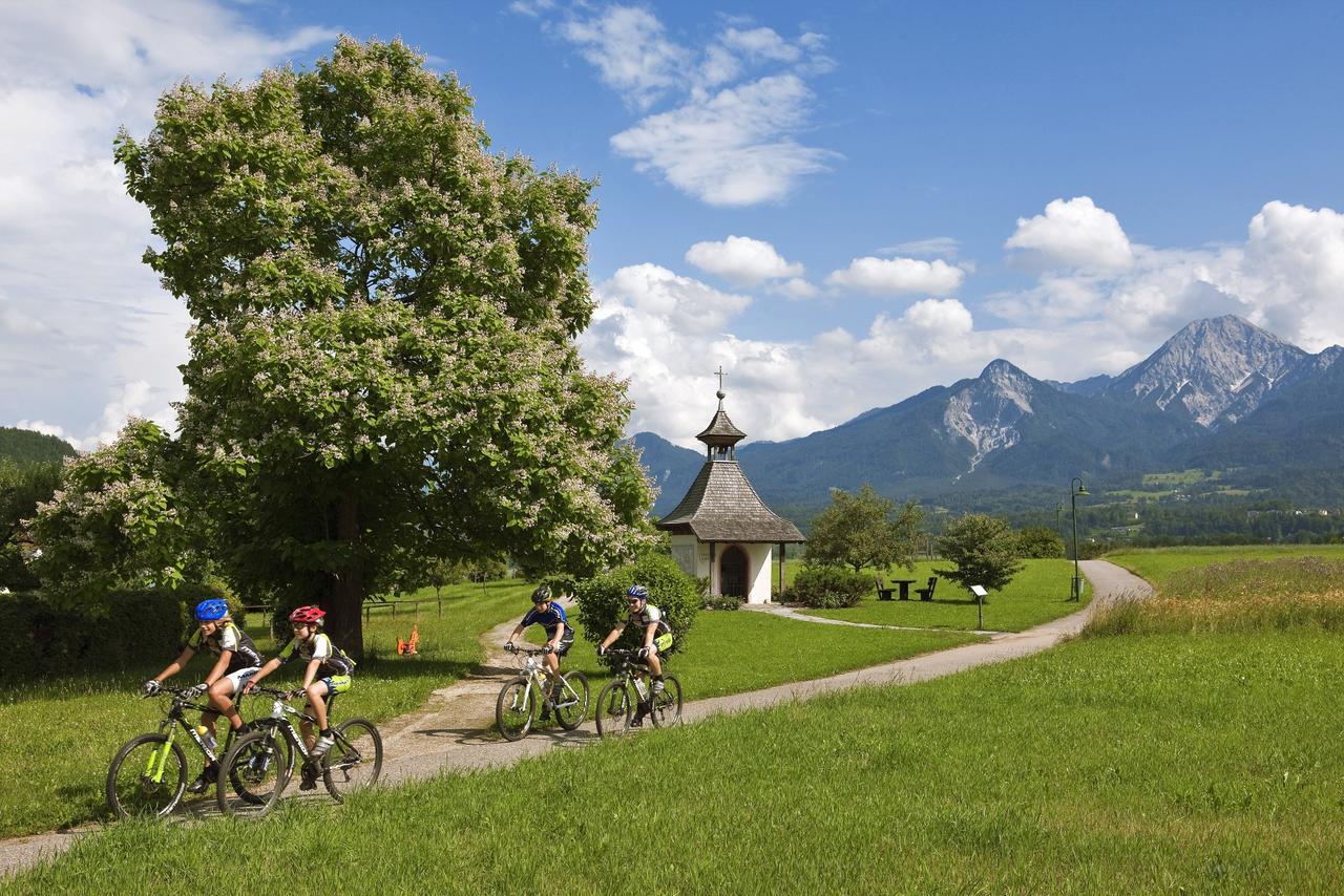 Hotel Schoenruh Drobollach am Faakersee Zewnętrze zdjęcie